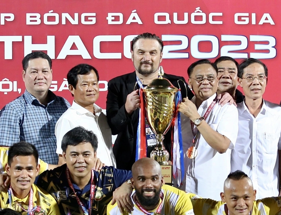 Ứng viên thay thế HLV Popov