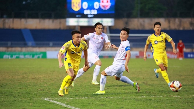 SLNA vs Hải Phòng: Cuộc Chiến Khốc Liệt Trong Cuộc Đua Trụ Hạng