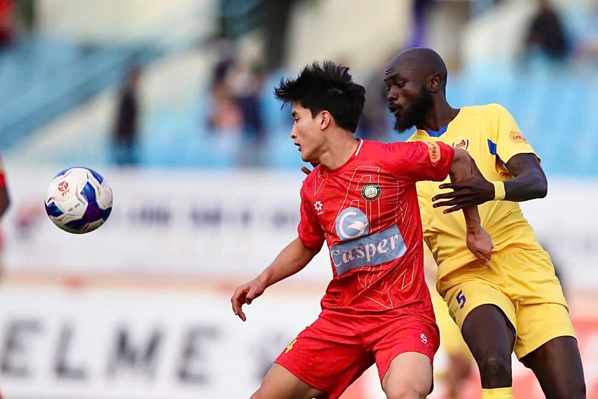 Quảng Nam vs Thanh Hoá: Trận Đấu Quyết Định Ngôi Vương Lượt Đi V-League